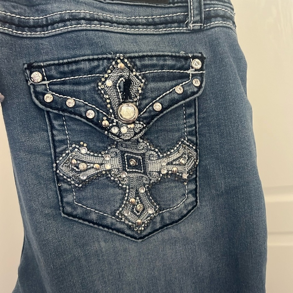 Size 10 Earl Jeans!